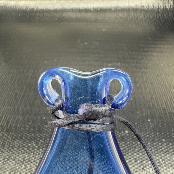 Janet Zug Hanging Amphora Vase Hand Blown Art Glass Signed Small Hand Made Vase - Picture 9 of 10